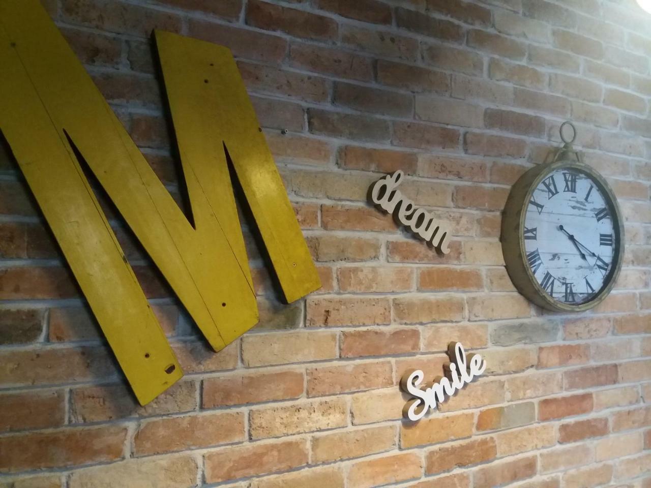 M-studio * Budapešť